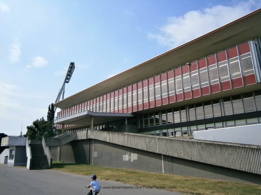 13-08-04-bfc-stutt-013