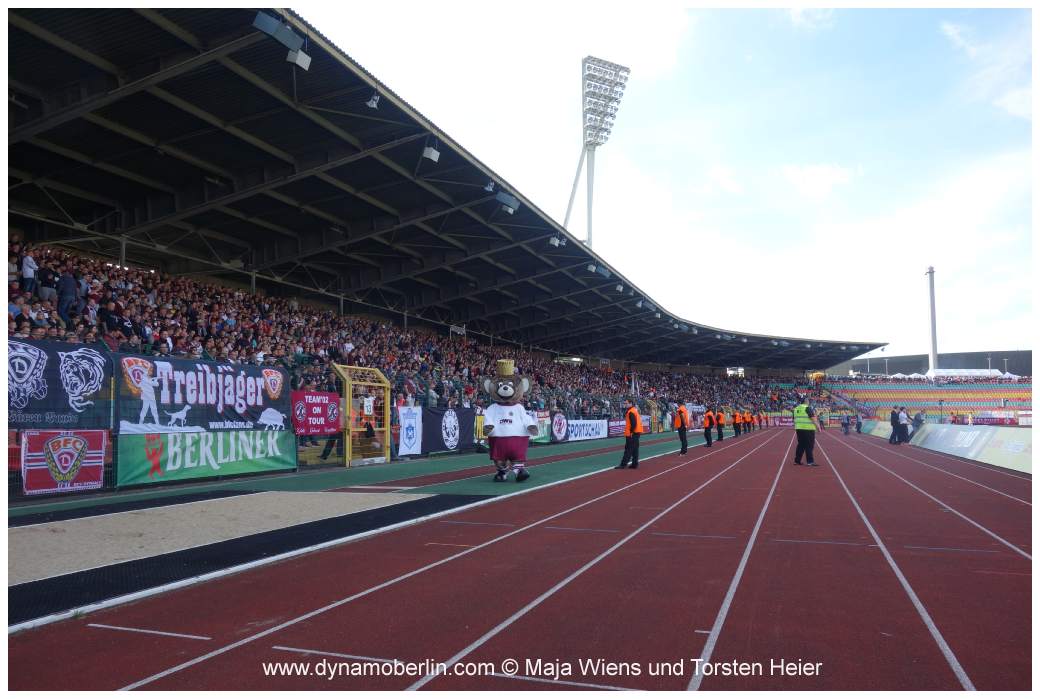 17-05-25-vik-bfc-059