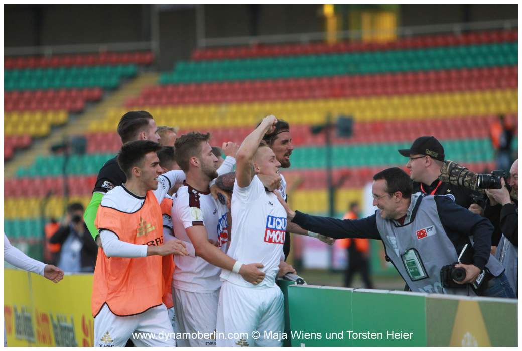 17-05-25-vik-bfc-167