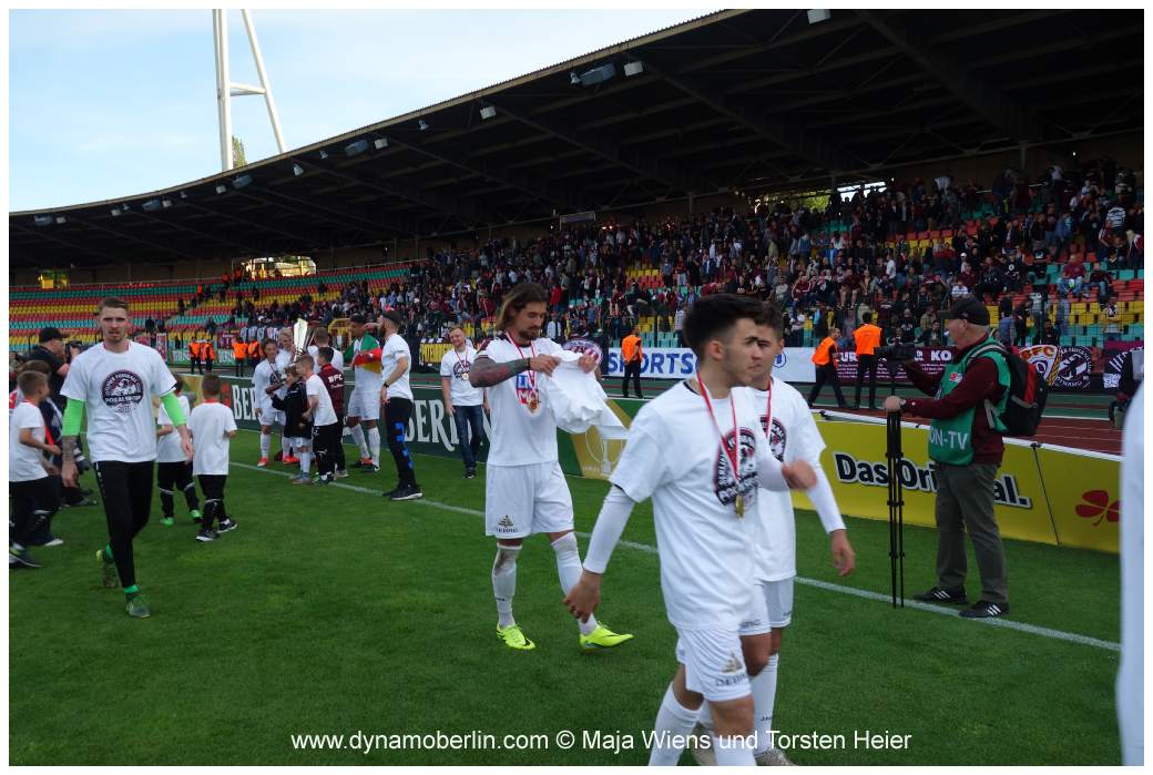 17-05-25-vik-bfc-254